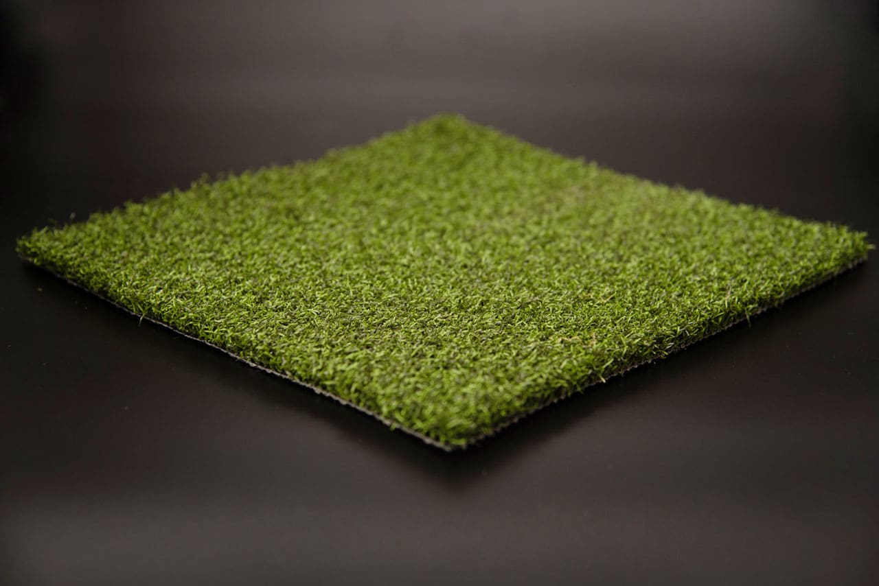 Pro Series Putt Turf, artificial grass for golf putting greens by Synthetic Turf Northwest