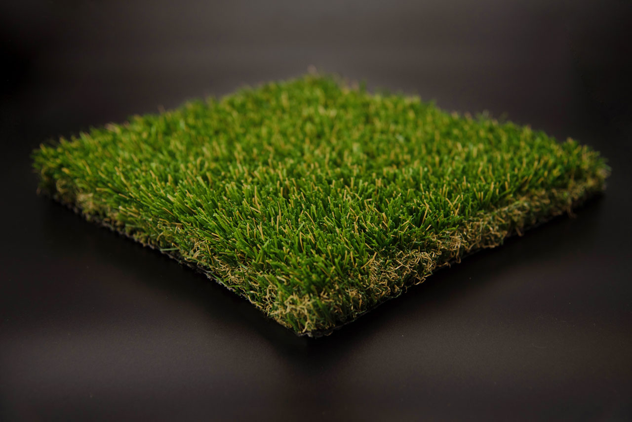 Pro Series Summer Blend Turf, cool touch artificial grass by Synthetic Turf Northwest